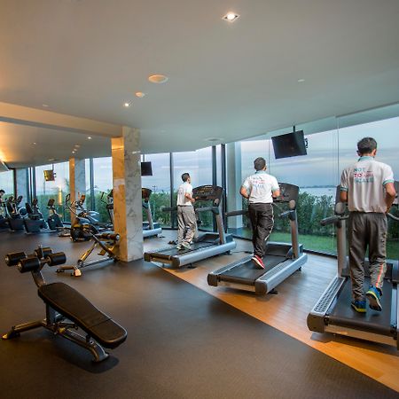 Tsix5 Hotel Pattaya Dış mekan fotoğraf