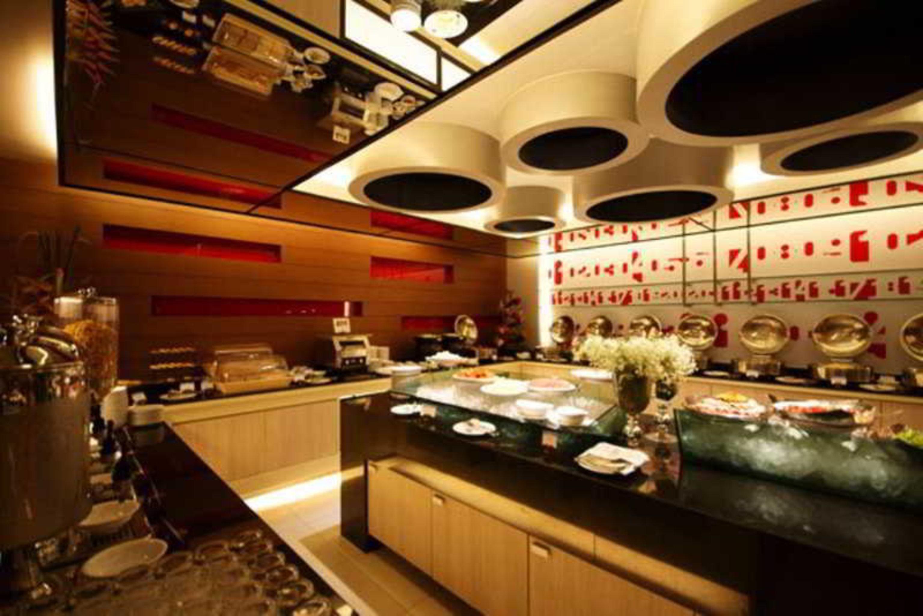 Tsix5 Hotel Pattaya Dış mekan fotoğraf