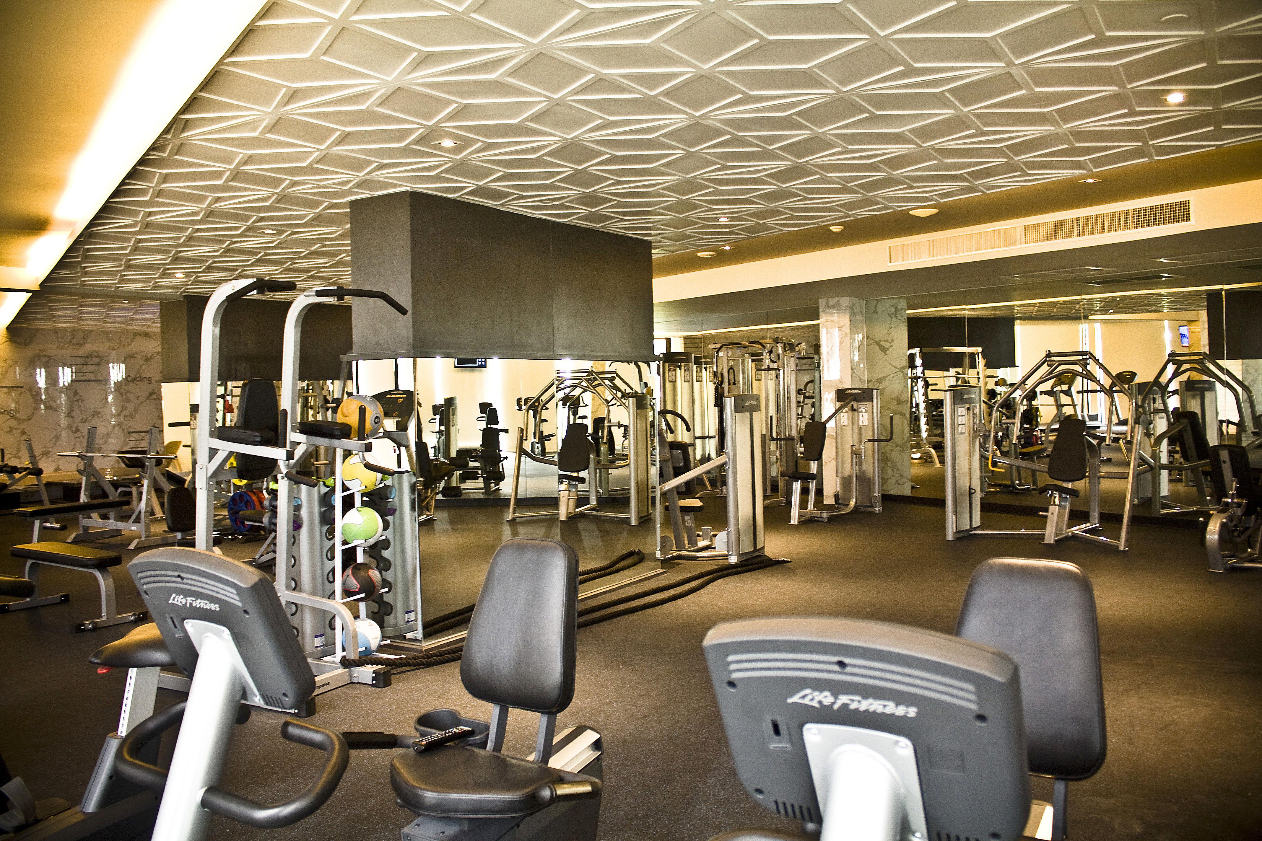 Tsix5 Hotel Pattaya Dış mekan fotoğraf