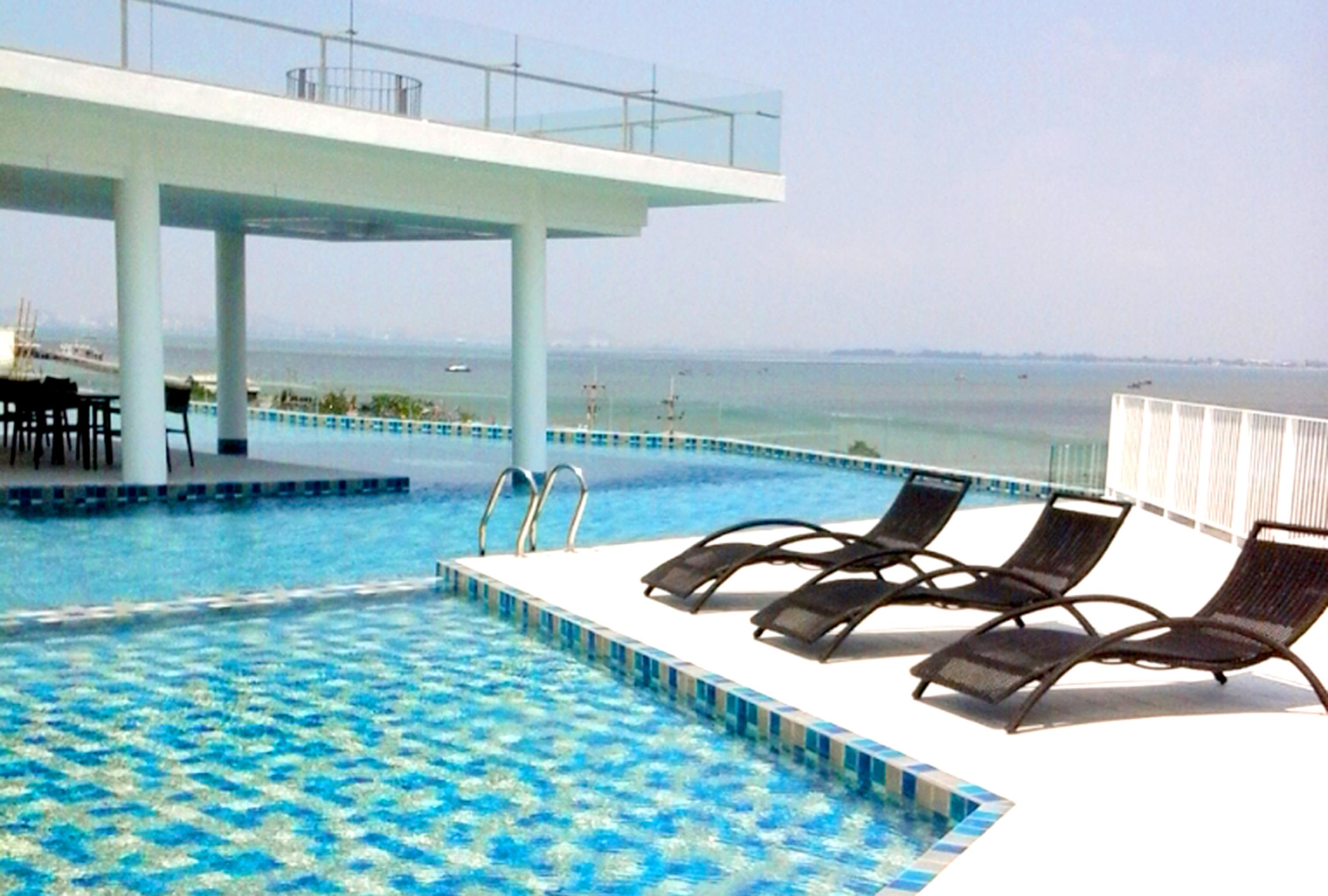 Tsix5 Hotel Pattaya Dış mekan fotoğraf