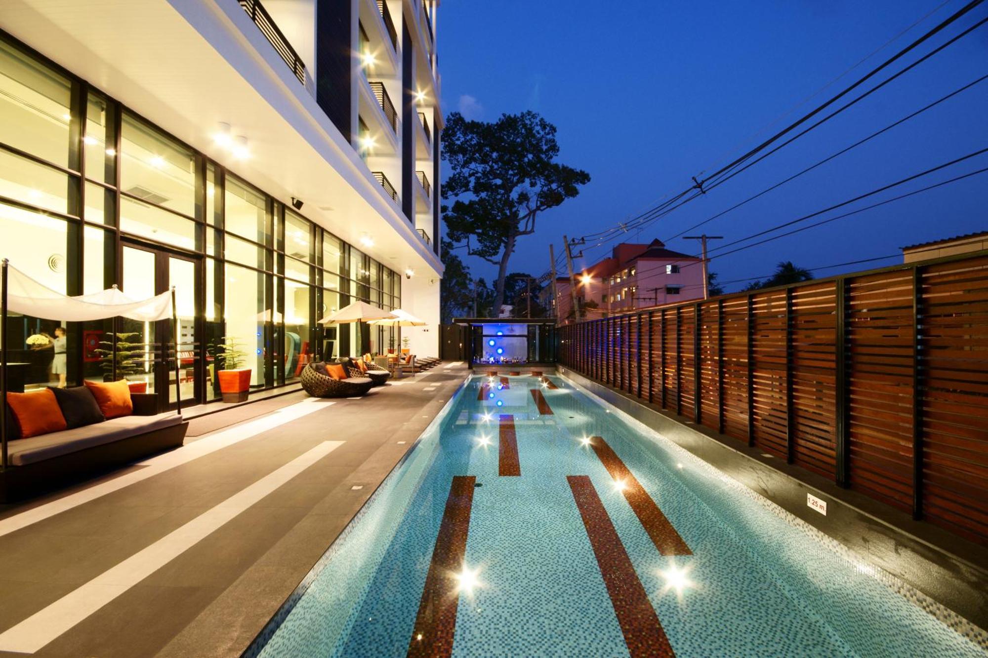 Tsix5 Hotel Pattaya Dış mekan fotoğraf