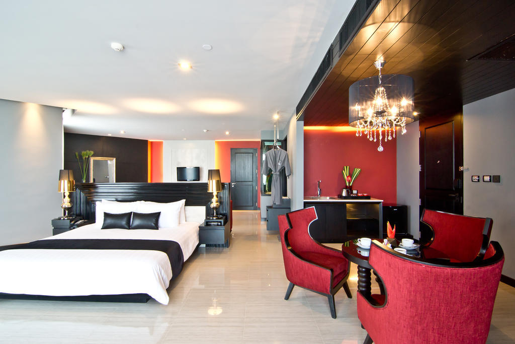 Tsix5 Hotel Pattaya Dış mekan fotoğraf
