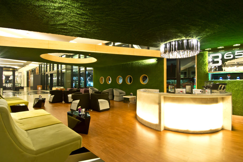 Tsix5 Hotel Pattaya Dış mekan fotoğraf